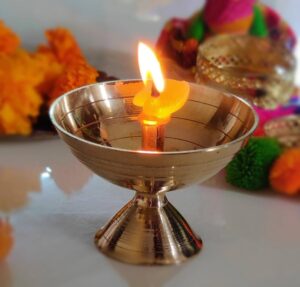 Alluring Lehar Payali Diya With Nobe